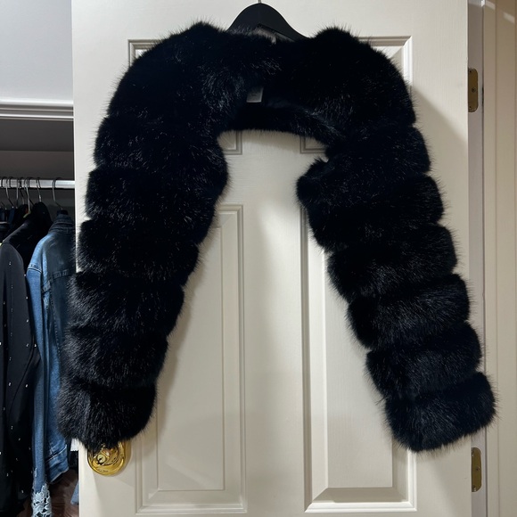 House Of Harlow Faux Fur Bolero Jacket - Picture 3 of 3